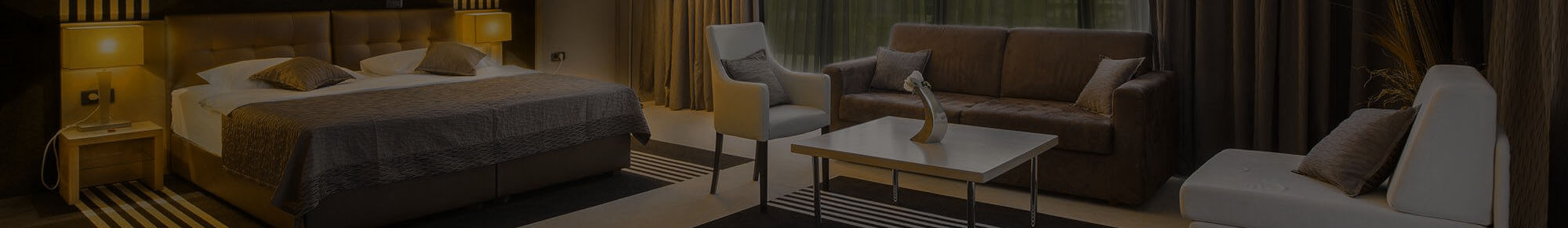 zoo hotel banner 1
